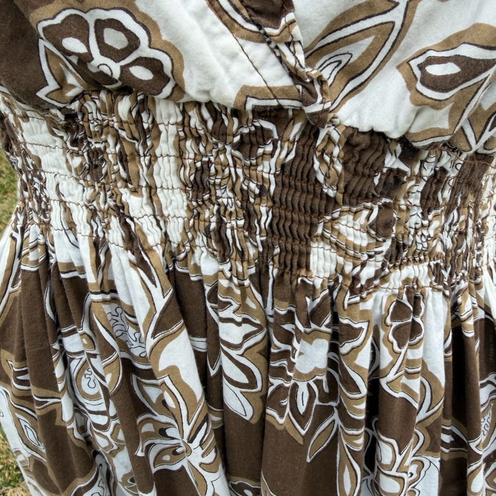 Brown and White Floral Dress - Picture 3 of 7